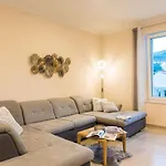 Villa Spacious With Private Pool In Dubrovnik