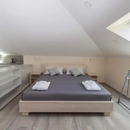 别墅 Spacious With Private Pool In 杜布罗夫尼克