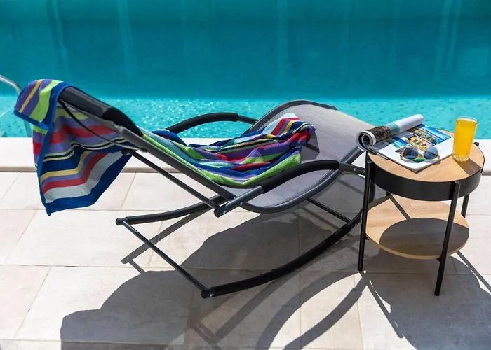 Spacious With Private Pool In Dubrovnik