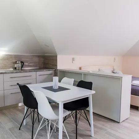 Spacious With Private Pool In * Dubrovník